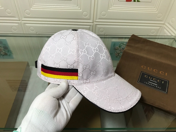 ブランド帽子背面デザイン